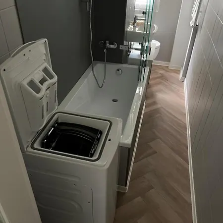 Barby-apartment Mit Elbblick Und Balkon Am Elbe-saale-radweg-1 Hund Willkommen Apartamento Barby