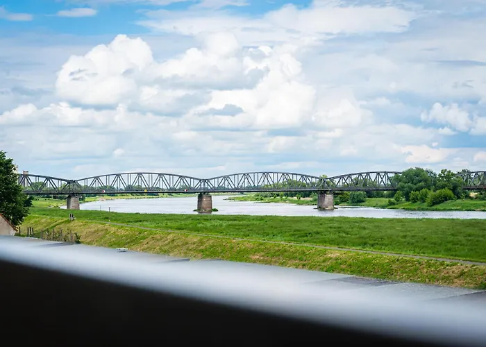 Apartment Zauberhafte In Balkon Mit Elbblick Am Elbe-saaleradweg *
